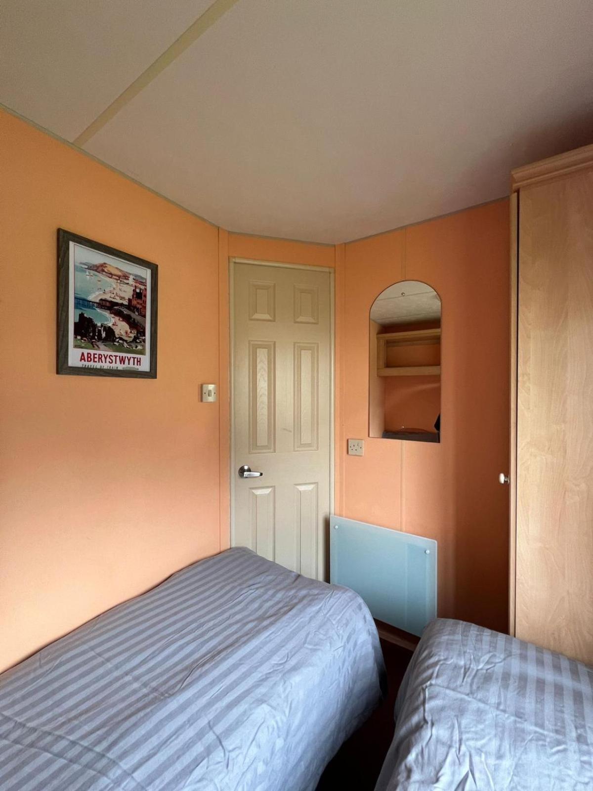 Spacious 2 Bedroomed Mobile Home Aberystwyth Exterior photo